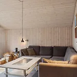 Cozy Summer House Close To The
